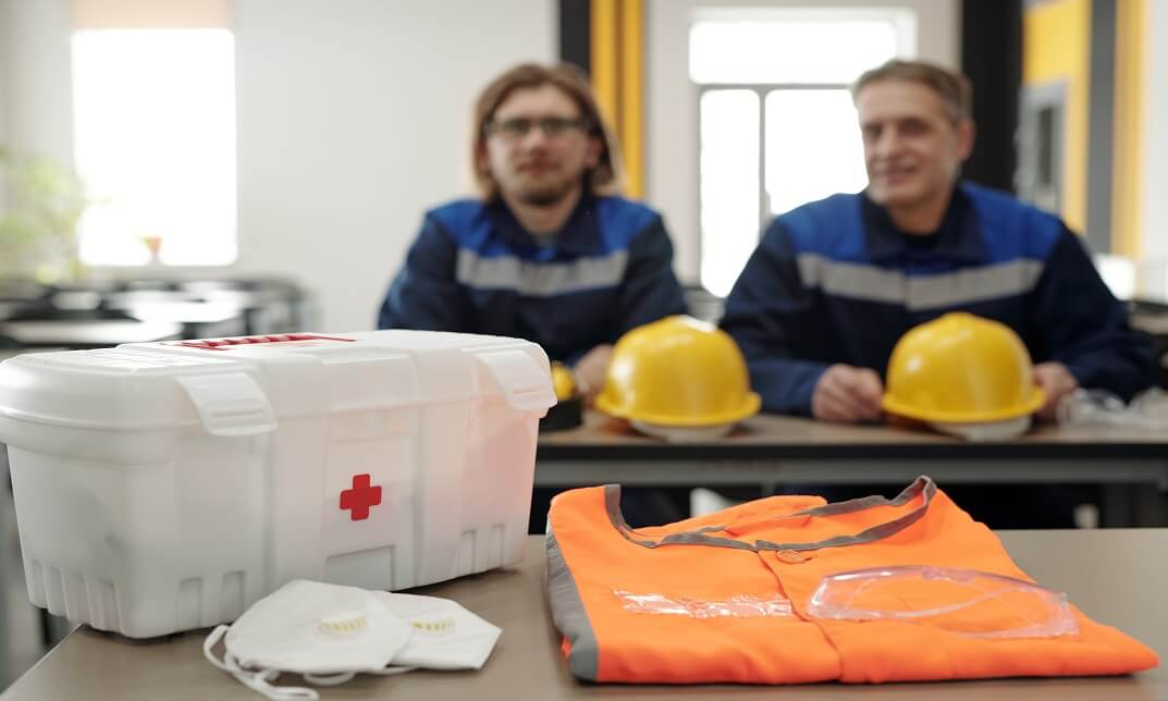 First Aid : Workplace First Aid Training Course