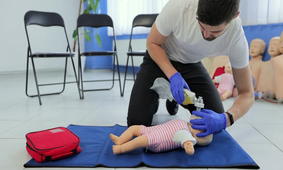 Master in Basic Life Support & Paediatric First Aid Online Course